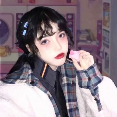 2025必看！超个性真人女生高清头像来袭🥰 女生头像 第26张