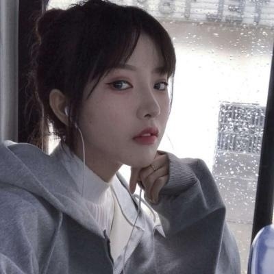 姐妹们快冲！丧系高清微信女生头像来啦 女生头像 第14张