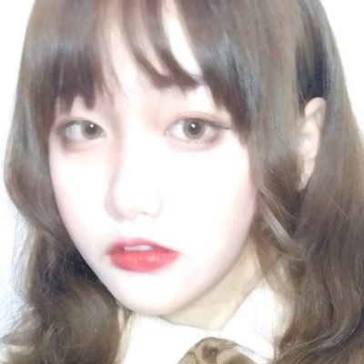 🔥2025超火的真人女生头像来啦！ 女生头像 第32张
