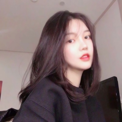 宝藏！2025真人女生高清大头像来袭✨ 女生头像 第1张
