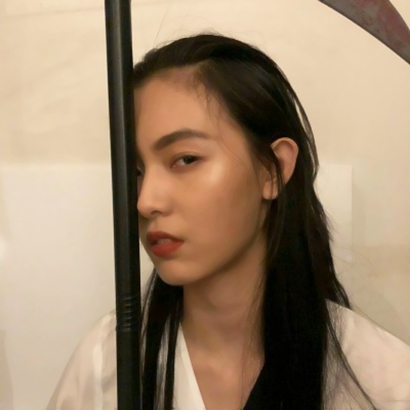 2025绝美真人小姐姐高清头像来袭✨ 女生头像 第10张