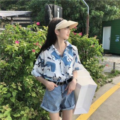 2025必看!潮流真人高清微信头像来袭✨ 女生头像 第30张 2025必看!潮流真人高清微信头像来袭✨ 女生头像 第30张