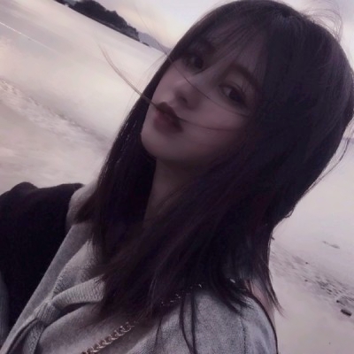 🔥2025超火的真人女生头像来啦！ 女生头像 第13张