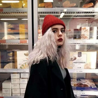 超赞的高清欧美ins超火女生头像图片！ 女生头像 第5张
