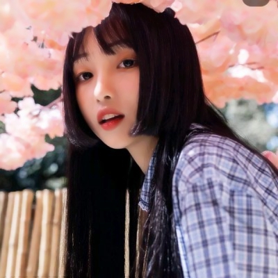 🔥2025超火的真人女生头像来啦！ 女生头像 第3张