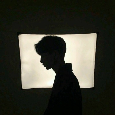 🔥2025必看！最帅高清男网真人头像来袭 男生头像 第13张