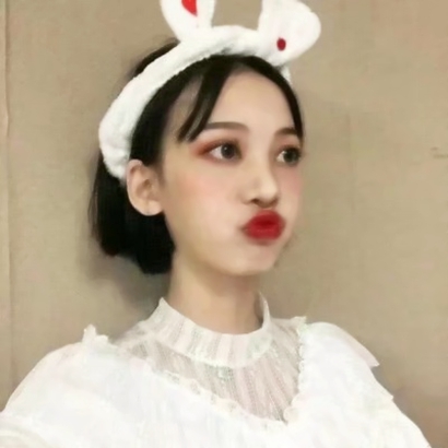2025真人女生潮流头像图片 女生头像 第22张