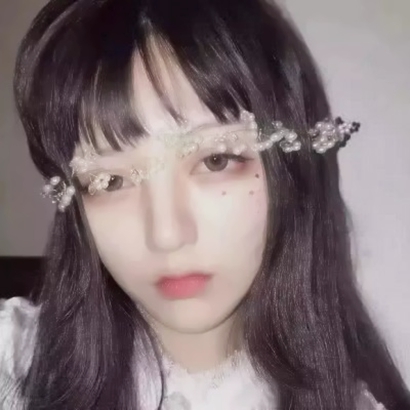 2025年超火真人女生照片头像来袭✨ 女生头像 第21张