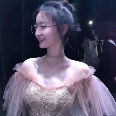 超爱！真人女生头像简单气质图片精选 女生头像 第17张