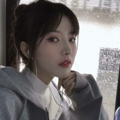 超爱！真人女生头像简单气质图片精选 女生头像 第3张