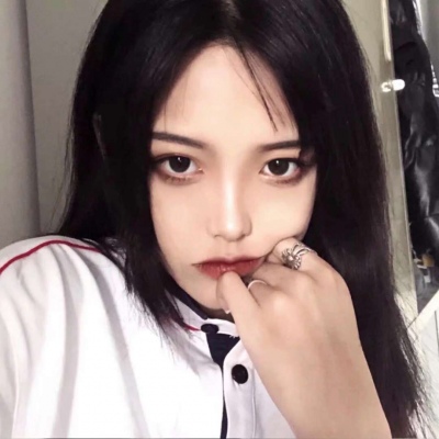 超绝！独一无二的真人女生微信头像来啦 女生头像 第4张