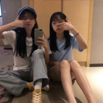 QQ闺蜜头像两张一对高清图片,都散发着浓浓的闺蜜情 友情头像 第36张 QQ闺蜜头像两张一对高清图片,都散发着浓浓的闺蜜情 友情头像 第36张