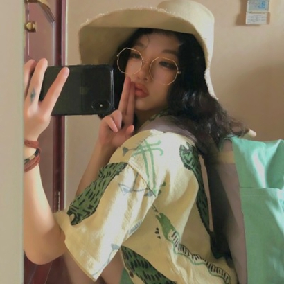 🔥2025必看！真人女生微信头像精选 女生头像 第17张