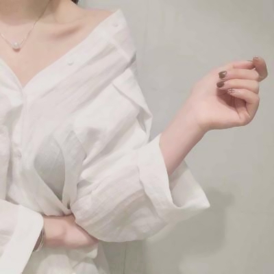 👸2025超绝QQ女生部位真人头像来袭 女生头像 第19张