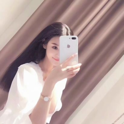 🔥2025真人女生超流行头像来袭 女生头像 第1张