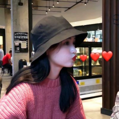2025超火的真人女图片头像来啦🔥 女生头像 第11张