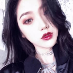被这组真人高冷御姐头像拿捏了😍 女生头像 第16张