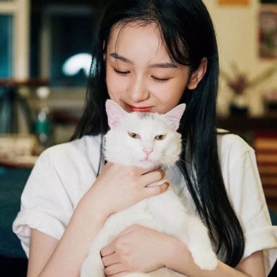 姐妹们必看!优质微信真人女头像精选