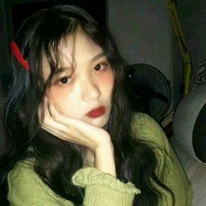 个性女生高冷霸气真人高清头像来袭✨ 女生头像 第11张
