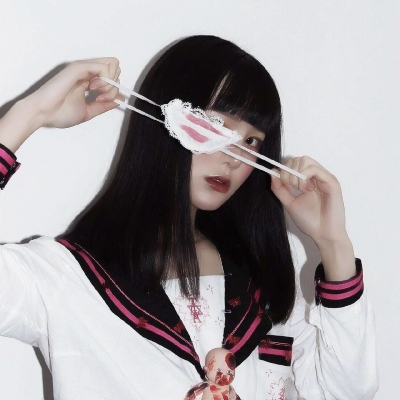 酷飒小姐姐必备的真人潮女头精选 女生头像 第1张