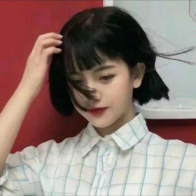 转运红色系女生真人头像来啦！ 女生头像 第4张
