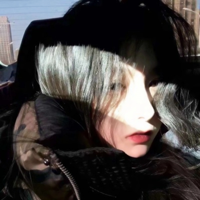 2025真人女生潮流头像图片 女生头像 第12张