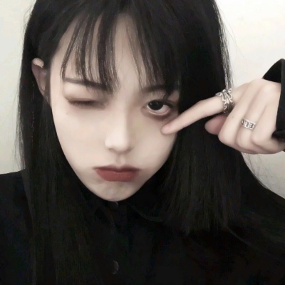 绝绝子！快手短发女生高清头像大全 女生头像 第9张