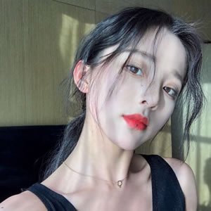 真人版闺蜜头像一左一右精选 女生头像 第15张