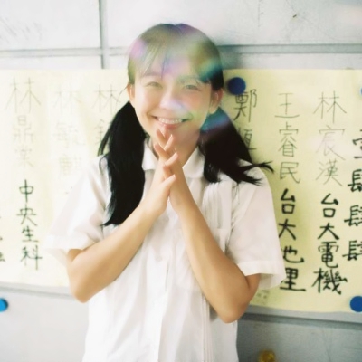 美哭😭这些意境高清女生头像太可啦 女生头像 第21张