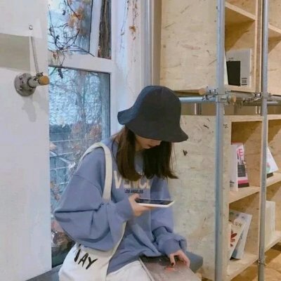 🔥2025必看！真人个性女生潮图头像来袭 女生头像 第3张