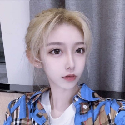 超酷真人拽姐女头来一波！ 女生头像 第1张