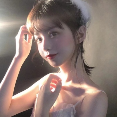 2025年新版时尚微信女生头像精选，美哭啦！ 女生头像 第3张
