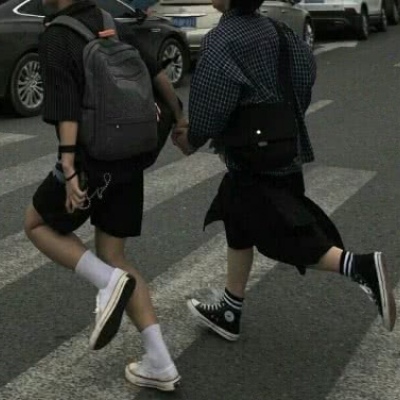 情侣头像一对两张真人，简直太甜蜜啦！ 情侣头像 第11张