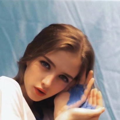 2025必看！超火欧美女生真人头像来袭  女生头像 第7张