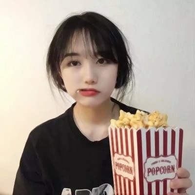2025必看！真人气质女生高清头像来袭🥰 女生头像 第4张