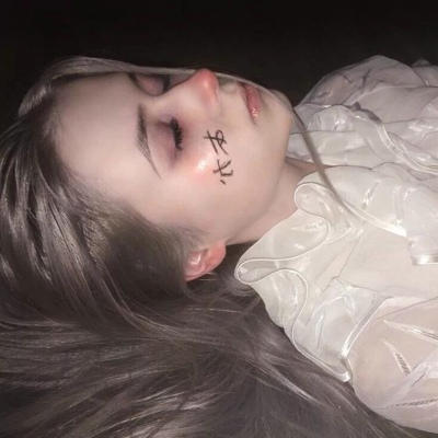 超有个性的欧美女生头像，狠狠爱住啦 女生头像 第14张