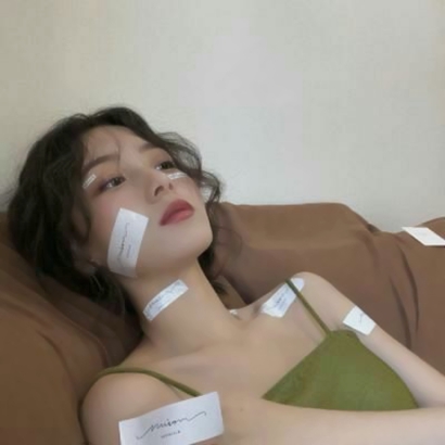 个性女生高冷霸气真人高清头像来袭✨ 女生头像 第13张