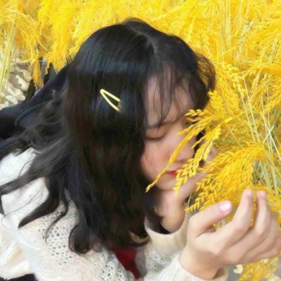 2025年超火真人女生照片头像来袭✨ 女生头像 第24张