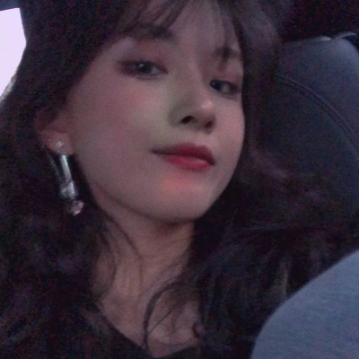 真人超潮女生头像大赏来啦 女生头像 第2张