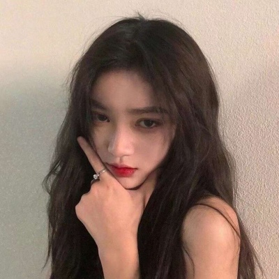 超绝的QQ头像女生潮图真人款 女生头像 第2张