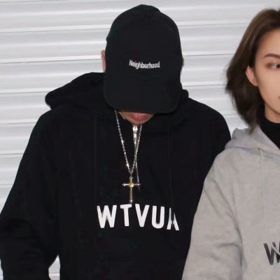 情侣头像一左一右配对真人版，超甜 情侣头像 第1张