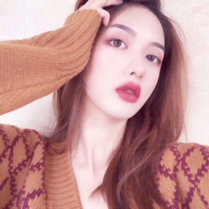 姐妹们快冲！高级感拉满的真人女生微信头像 女生头像 第10张
