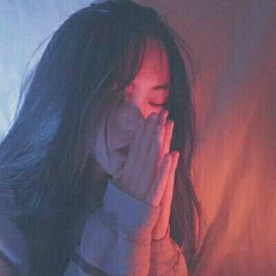 微丧感拉满的女生真人头像图片推荐 女生头像 第19张
