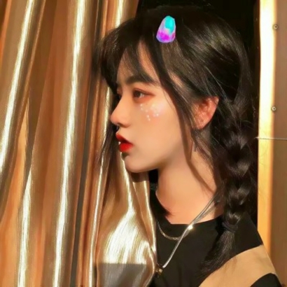 🔥2025必看!高清真人单人闺蜜头像来袭 友情头像 第14张 🔥2025必看!高清真人单人闺蜜头像来袭 友情头像 第14张