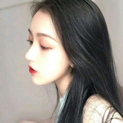 2025必看！真人气质女生高清头像来袭🥰 女生头像 第7张