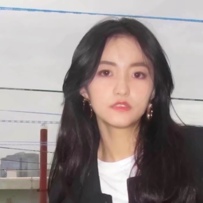 被2025年意境真人女生头像美哭 女生头像 第9张