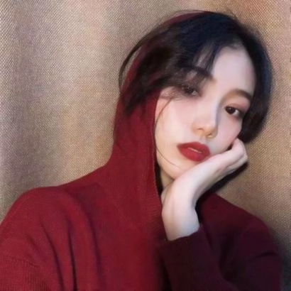 2025必看！超个性真人女生高清头像来袭🥰 女生头像 第1张