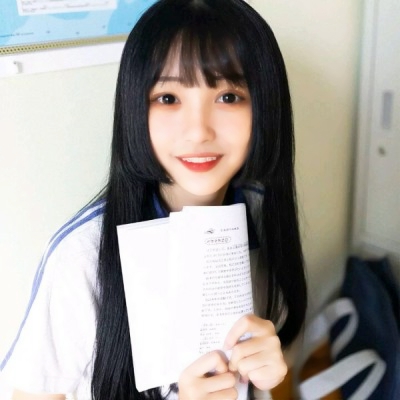 🔥2025超火的真人女生头像来啦！ 女生头像 第2张