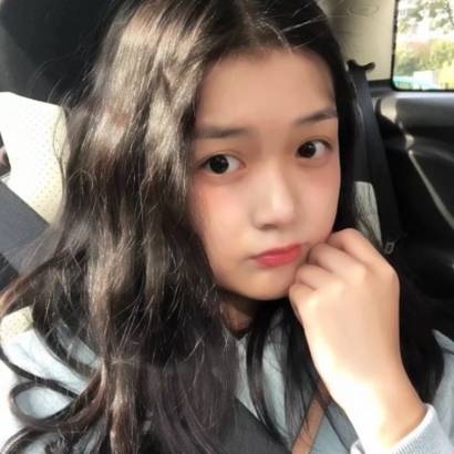 👸2025真人时尚潮流女生头像来袭！ 女生头像 第9张