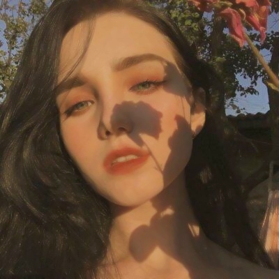 欧美女孩超绝高清ins图片来袭 女生头像 第4张